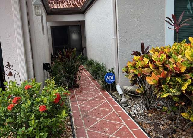 Property at 6248 Kings Gate Cir, Delray Beach, FL 33484, 2 beds, 2 baths