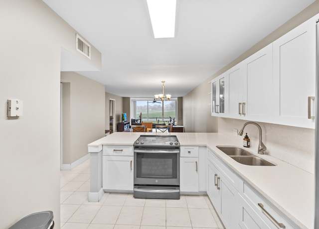 Property at 4539 Luxemburg Ct #104, Lake Worth, FL 33467, 2 beds, 2 baths