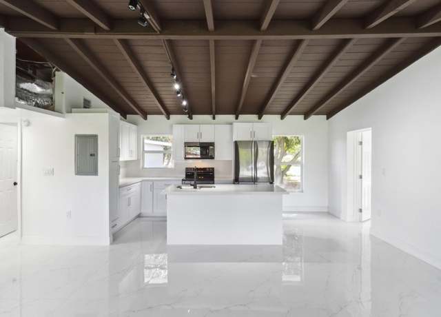 Property at 1530 NW 18 Ct, Fort Lauderdale, FL 33311, 3 beds, 2 baths