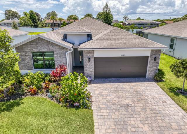 Property at 1850 NE Ocean Dunes Dr, Jensen Beach, FL 34957, 4 beds, 2 baths