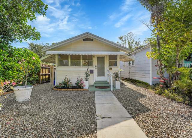 Property at 318 N K St, Lake Worth Beach, FL 33460, 2 beds, 1 bath