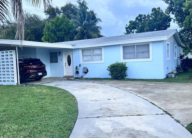 Property at 11573 Dahlia Dr, Royal Palm Beach, FL 33411, 3 beds, 2 baths