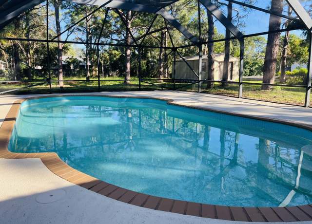 Property at 5816 Silver Oak Dr, Fort Pierce, FL 34982, 3 beds, 2 baths