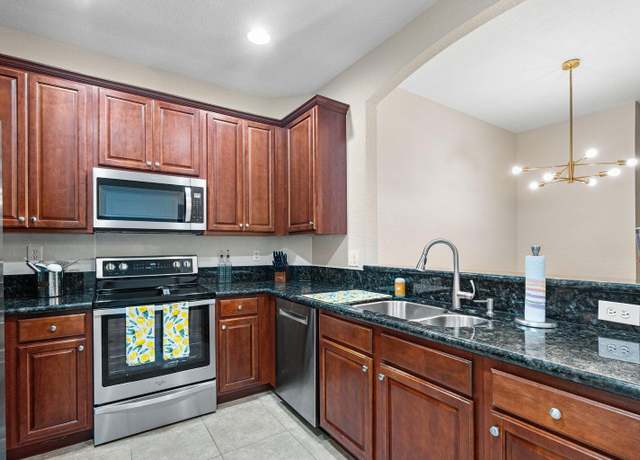 Property at 4861 Bonsai Cir #101, Palm Beach Gardens, FL 33418, 3 beds, 2 baths