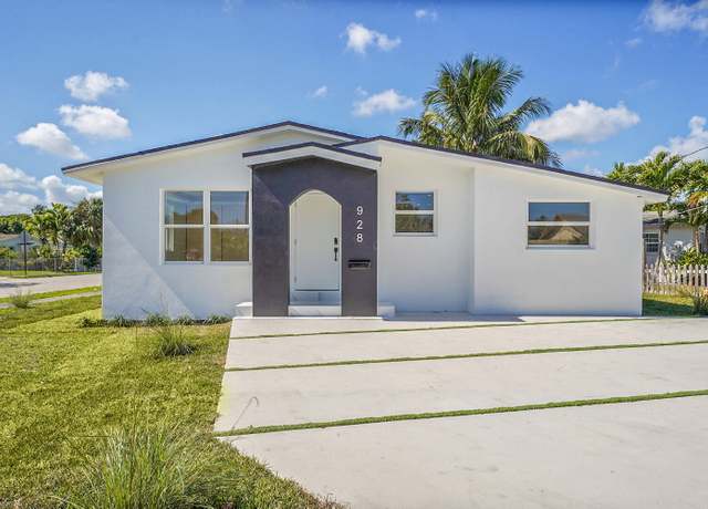 Property at 928 Market St, West Palm Beach, FL 33401, 4 beds, 3 baths