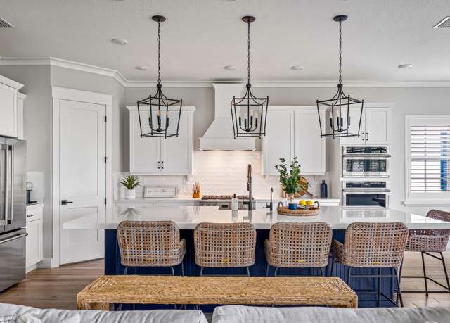 Property at 12277 Waterstone Cir, Palm Beach Gardens, FL 33412, 5 beds, 4.5 baths
