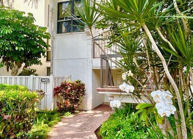 Property at 1403 Bridgewood Dr, Boca Raton, FL 33434, 2 beds, 2 baths