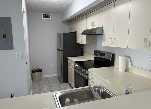 Property at 8590 SW 212th St #103, Cutler Bay, FL 33189, 2 beds, 2 baths
