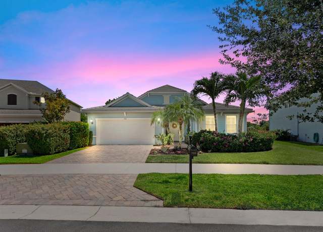 Property at 709 SW Sun Cir, Palm City, FL 34990, 4 beds, 3 baths