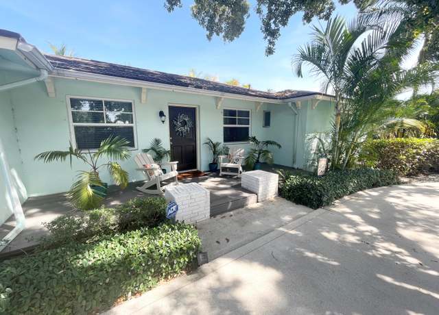 Property at 403 Riverside Dr, Tequesta, FL 33469, 3 beds, 3 baths