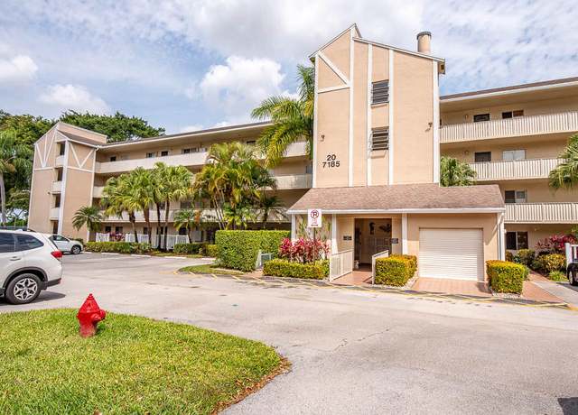 Property at 7185 Huntington Ln #202, Delray Beach, FL 33446, 2 beds, 2 baths