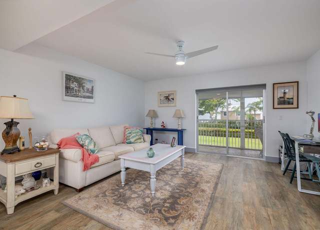 Property at 18081 SE Country Club Dr #8, Jupiter, FL 33469, 1 bed, 1 bath