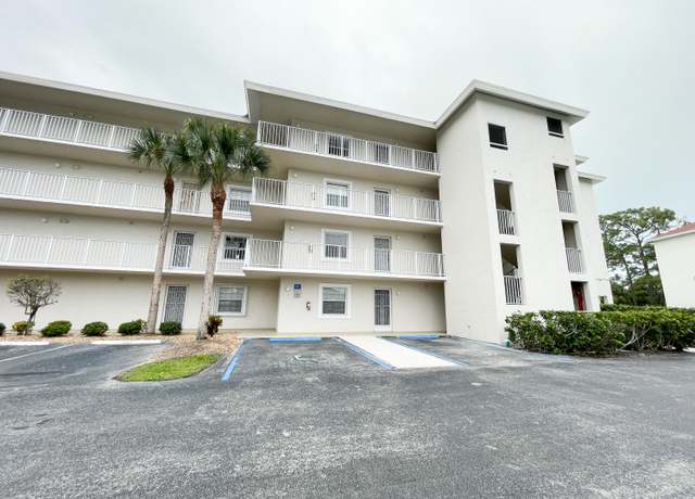 Property at 481 Quail Forest Blvd #109, Naples, FL 34105, 2 beds, 2 baths