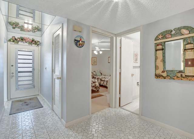 Property at 23099 Barwood Ln N #306, Boca Raton, FL 33428, 2 beds, 2 baths