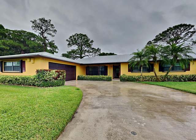 Property at 3801 Avenue J, Fort Pierce, FL 34947, 3 beds, 2 baths
