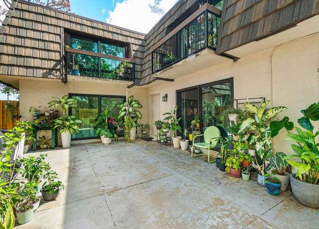 Property at 4059 Palm Bay Cir Unit C, West Palm Beach, FL 33406, 2 beds, 2.5 baths