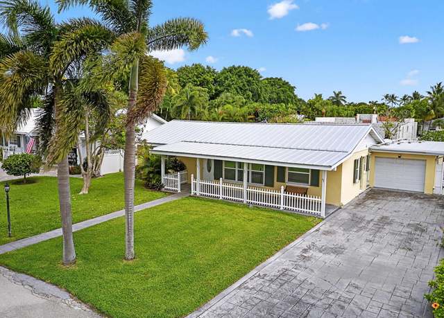 Property at 310 Tacoma Ln, Palm Beach Shores, FL 33404, 3 beds, 2 baths