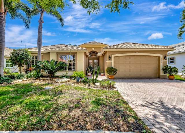 Property at 7095 Corning Cir, Boynton Beach, FL 33437, 4 beds, 2.5 baths