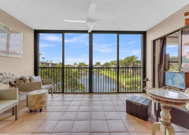 Property at 14460 Strathmore Ln #306, Delray Beach, FL 33446, 2 beds, 2 baths
