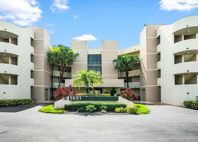 Property at 5651 Camino Del Sol #102, Boca Raton, FL 33433, 2 beds, 2 baths