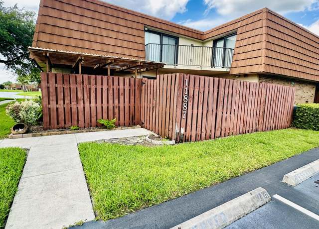 Property at 11887 SW 13th Ct, Davie, FL 33325, 3 beds, 2.5 baths