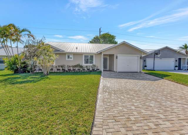 Property at 6664 SE Silverbell Ave, Stuart, FL 34997, 3 beds, 2 baths