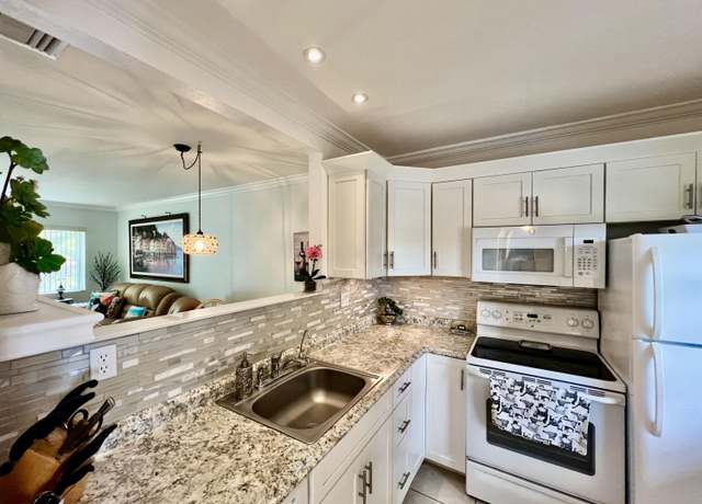 Property at 5161 W Oakland Park Blvd #206, Lauderdale Lakes, FL 33313, 1 bed, 1 bath