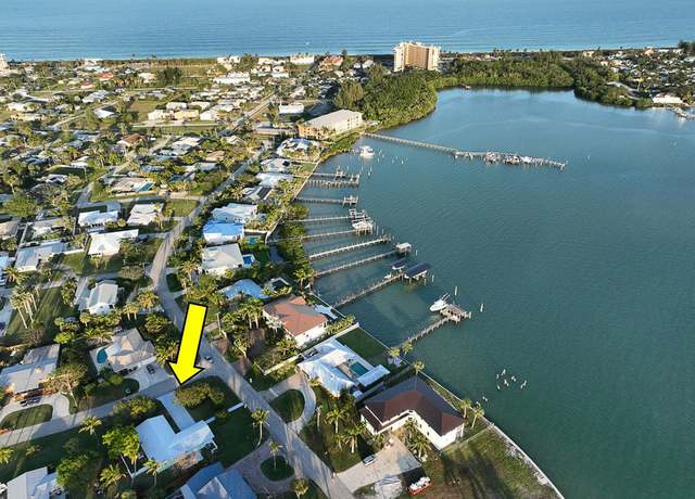 Property at 1630 Thumb Point Dr, Fort Pierce, FL 34949, 3 beds, 2 baths