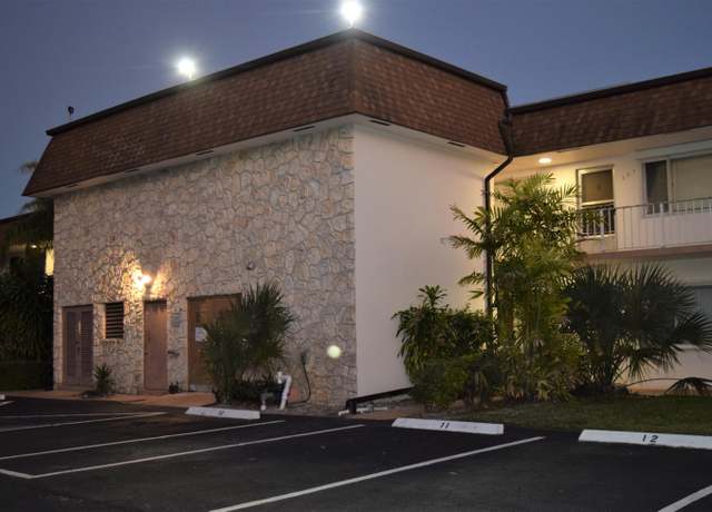 Property at 2878 Donnelly 106 Dr #106, Lake Worth, FL 33462, 2 beds, 2 baths