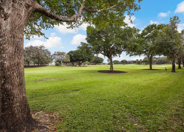 Property at 11570 Briarwood Cir #1, Boynton Beach, FL 33437, 2 beds, 2 baths