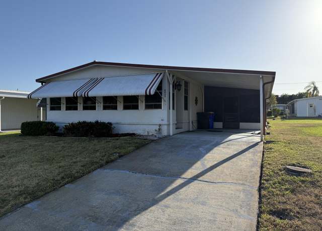 Property at 8053 SE Patriot Ave, Hobe Sound, FL 33455, 2 beds, 2 baths