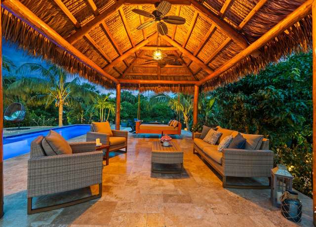 Property at 1331 NE Langford Ln, Jensen Beach, FL 34957, 4 beds, 3.5 baths