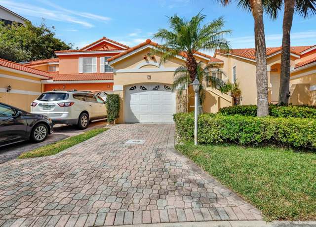 Property at 17051 Emile St #7, Boca Raton, FL 33487, 3 beds, 2 baths