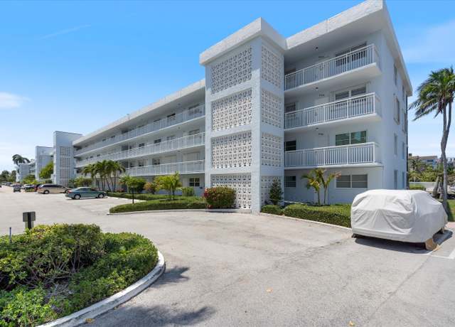 Property at 2018 S Federal Hwy 206 Hwy #206, Boynton Beach, FL 33435, 2 beds, 2 baths