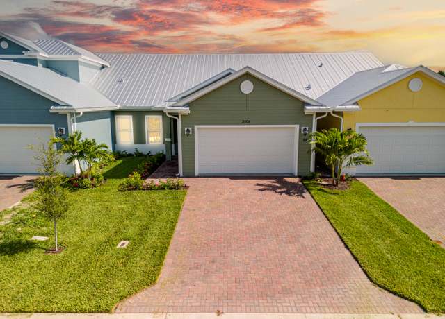 Property at 2005 Bridgepointe Cir #98, Vero Beach, FL 32967, 3 beds, 2.5 baths