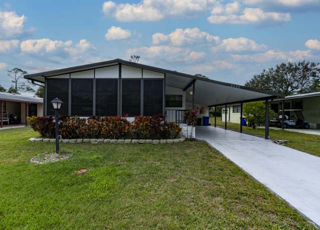 Property at 2602 SW Monarch Trl, Stuart, FL 34997, 2 beds, 2 baths
