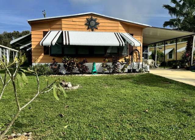 Property at 27 Azul, Fort Pierce, FL 34951, 2 beds, 2 baths