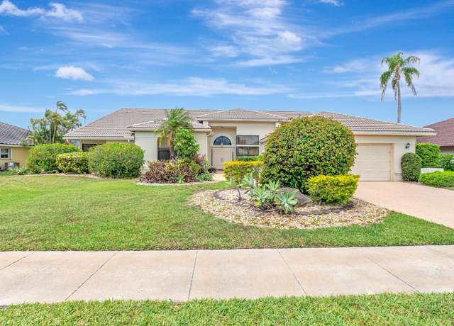 Property at 11349 Boca Woods Ln, Boca Raton, FL 33428, 3 beds, 2.5 baths