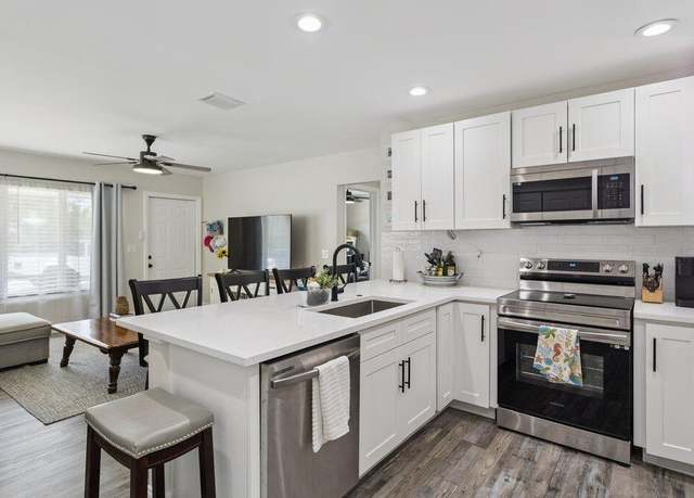 Property at 1625 N M St, Lake Worth Beach, FL 33460, 3 beds, 2 baths