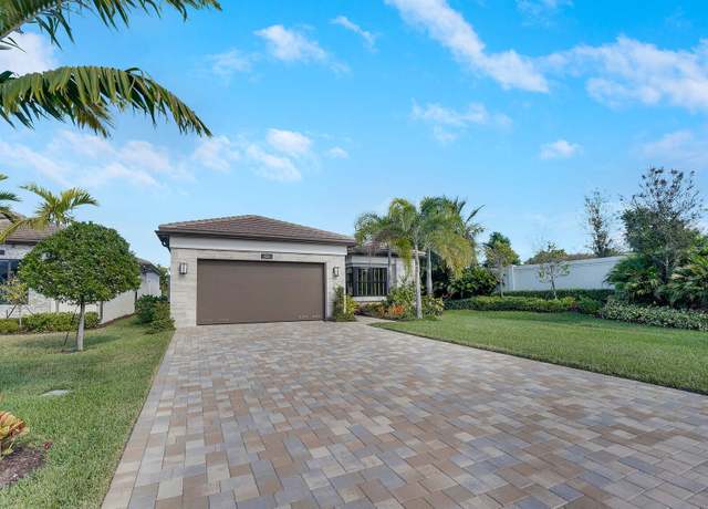 Property at 9223 Mountain Pine Grv, Boynton Beach, FL 33473, 2 beds, 2.5 baths