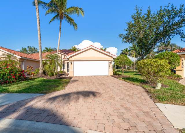 Property at 14190 Fall Creek Ct, Naples, FL 34114, 2 beds, 2 baths
