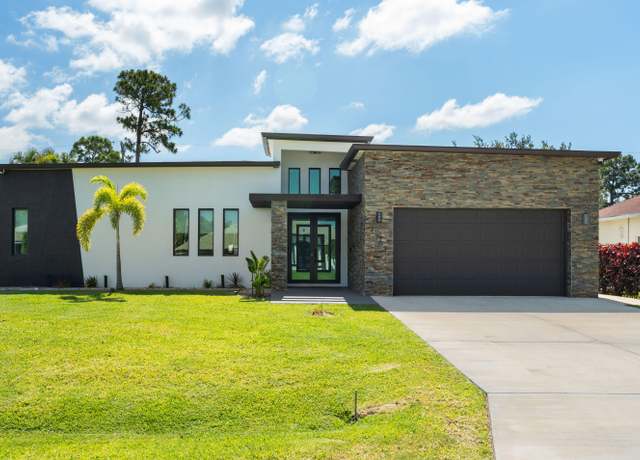 Property at 1783 SW Erie St, Port Saint Lucie, FL 34953, 4 beds, 4.5 baths