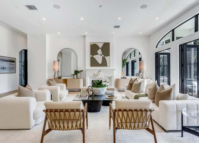 Property at 4580 NW 23rd Ct, Boca Raton, FL 33431, 6 beds, 5.5 baths