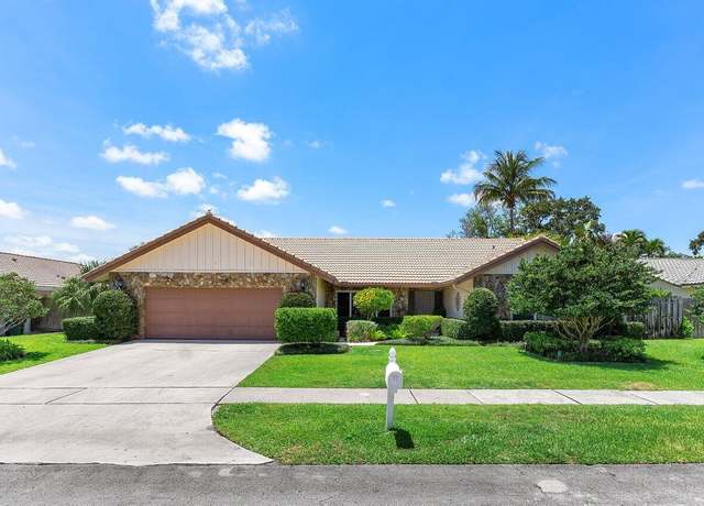 Property at 1935 SW 7th Ct, Boca Raton, FL 33486, 4 beds, 2.5 baths