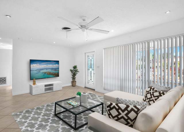 Property at 2230 NE 62 St, Fort Lauderdale, FL 33308, 3 beds, 2 baths