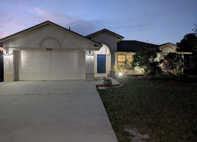 Property at 2526 SE Floresta Dr, Port Saint Lucie, FL 34984, 3 beds, 2 baths