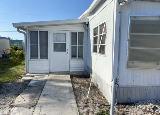 Property at 10885 SE Se Federal Hwy #117, Hobe Sound, FL 33455, 2 beds, 1 bath