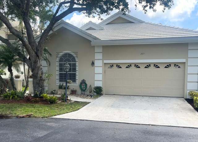 Property at 263 Canterbury Dr W, Palm Beach Gardens, FL 33418, 3 beds, 2 baths