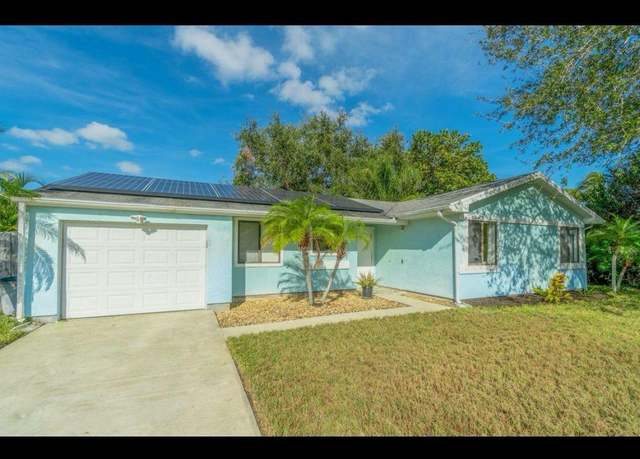 Property at 2533 SE Grand Dr, Port Saint Lucie, FL 34952, 3 beds, 2 baths