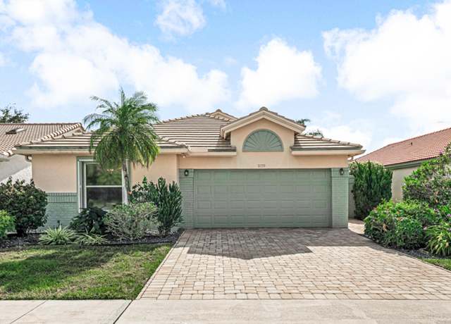 Property at 9779 Harbour Lake Cir, Boynton Beach, FL 33437, 3 beds, 2 baths